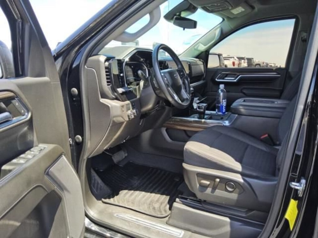 Used 2022 Chevrolet Silverado 1500 RST Truck