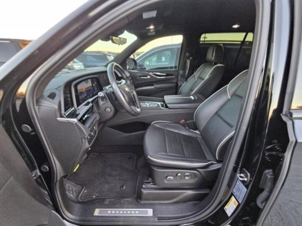 Used 2024 CADILLAC Escalade Sport SUV