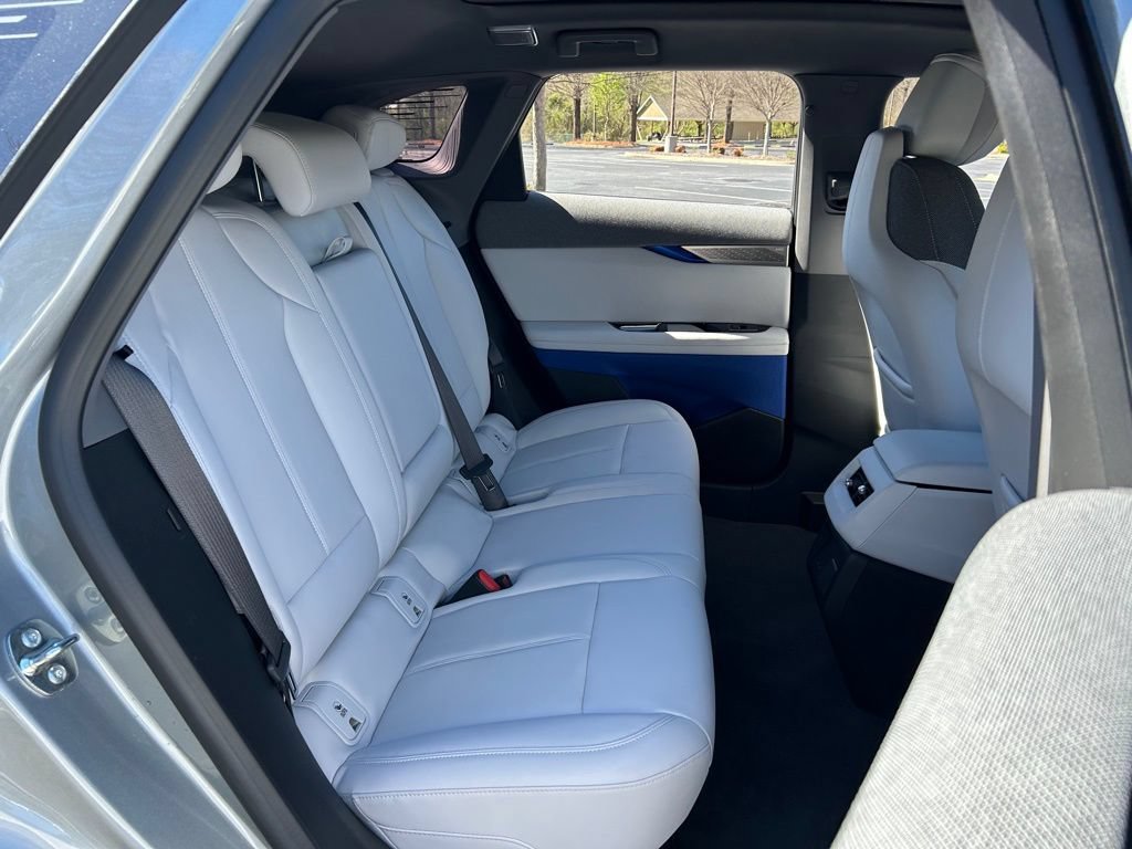 2025 Cadillac OPTIQ Luxury 1 - Photo 53