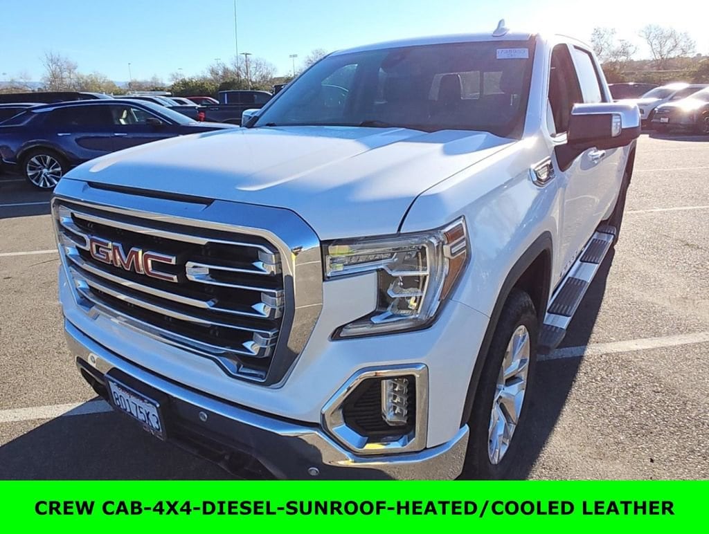 2022 GMC Sierra 4WD Crew Cab Short Box SLT's photo