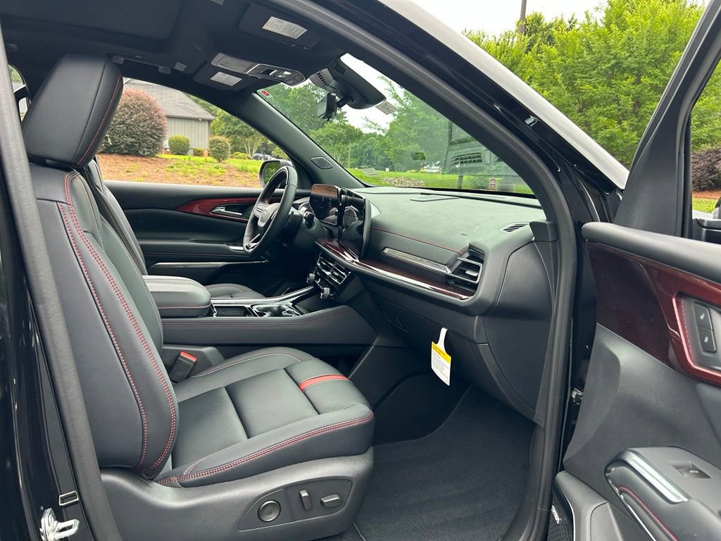 2026 Chevrolet Traverse RS - Photo 38