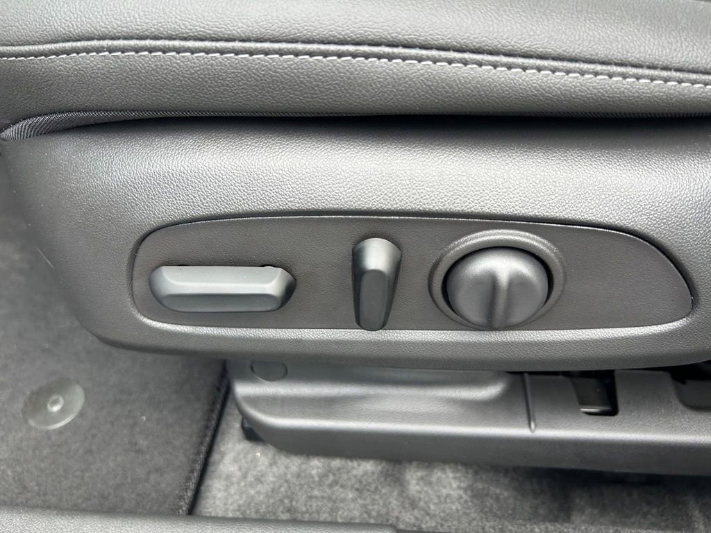2026 Chevrolet Trax Activ - Photo 49