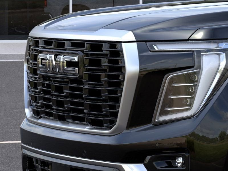 2026 GMC Yukon XL Denali - Photo 13
