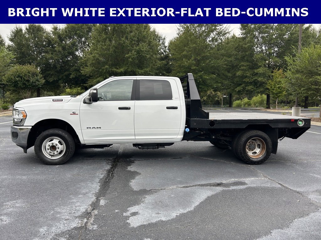 2024 Ram 3500 SLT photo 4
