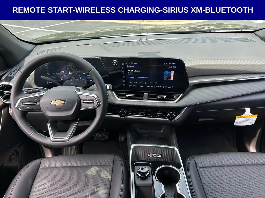2027 Chevrolet Equinox LT - Photo 13