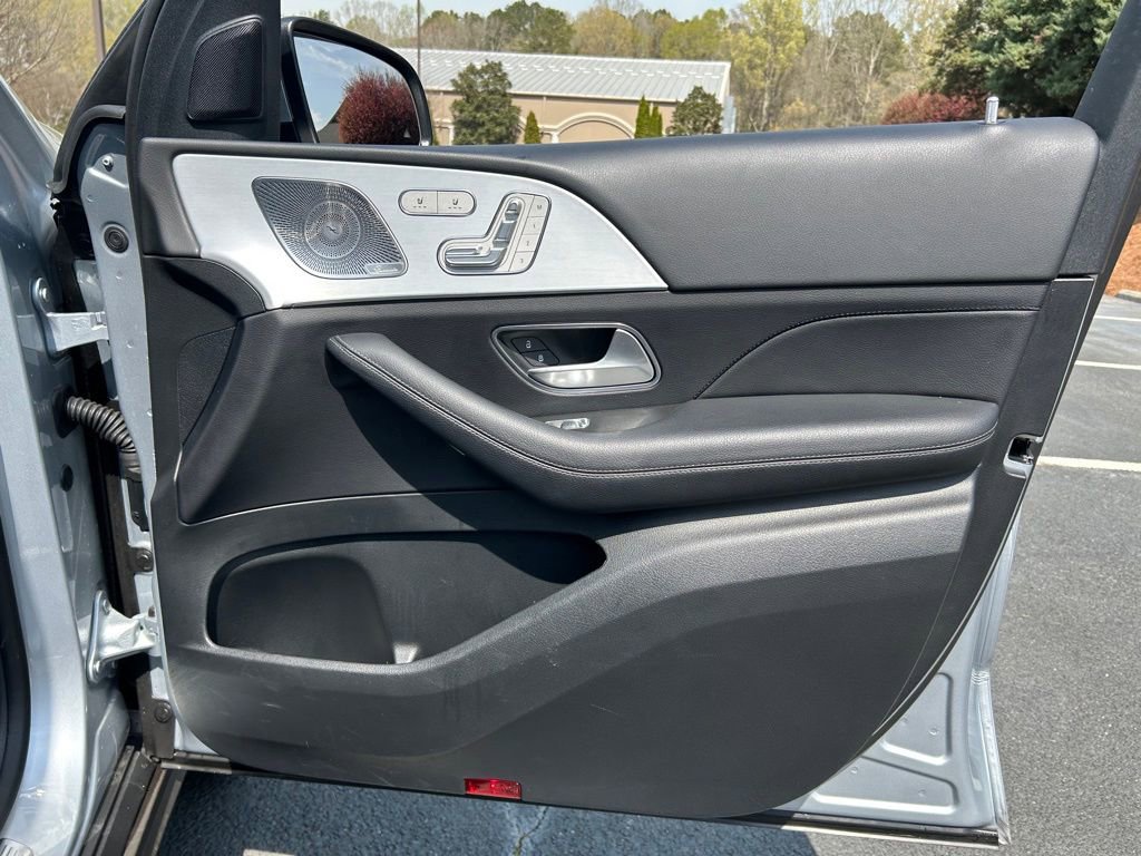 2025 Mercedes-Benz GLS Base - Photo 75