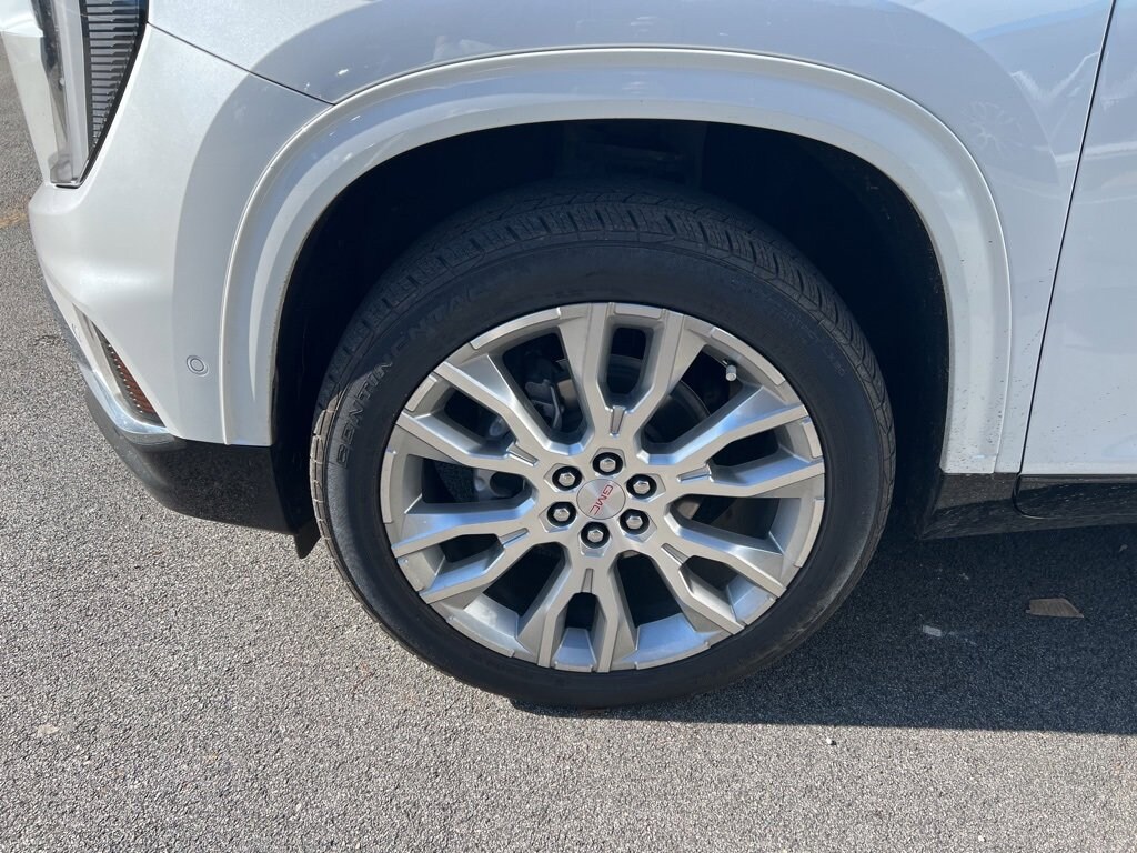 Used 2024 GMC Acadia Denali SUV