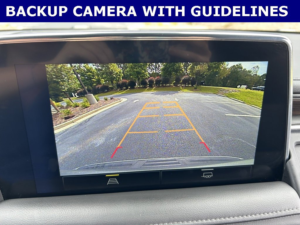2023 Chevrolet Suburban LT photo 4