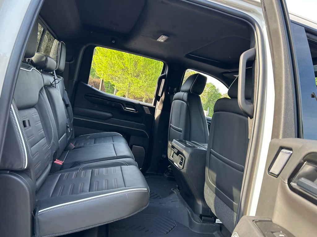 2026 GMC Sierra 1500 AT4X - Photo 51