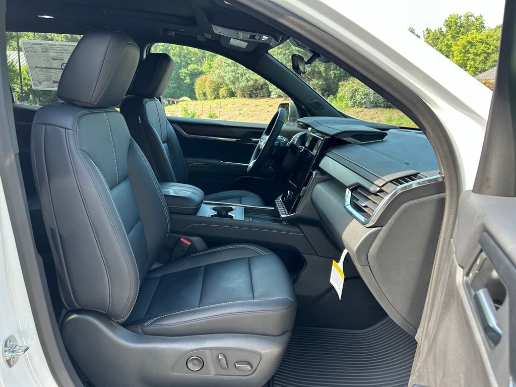 2026 GMC Acadia Elevation - Photo 50