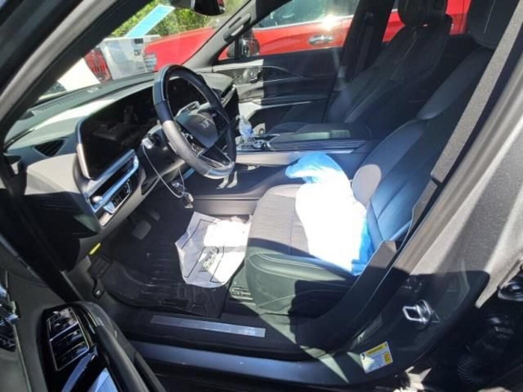 Used 2024 CADILLAC LYRIQ Sport SUV