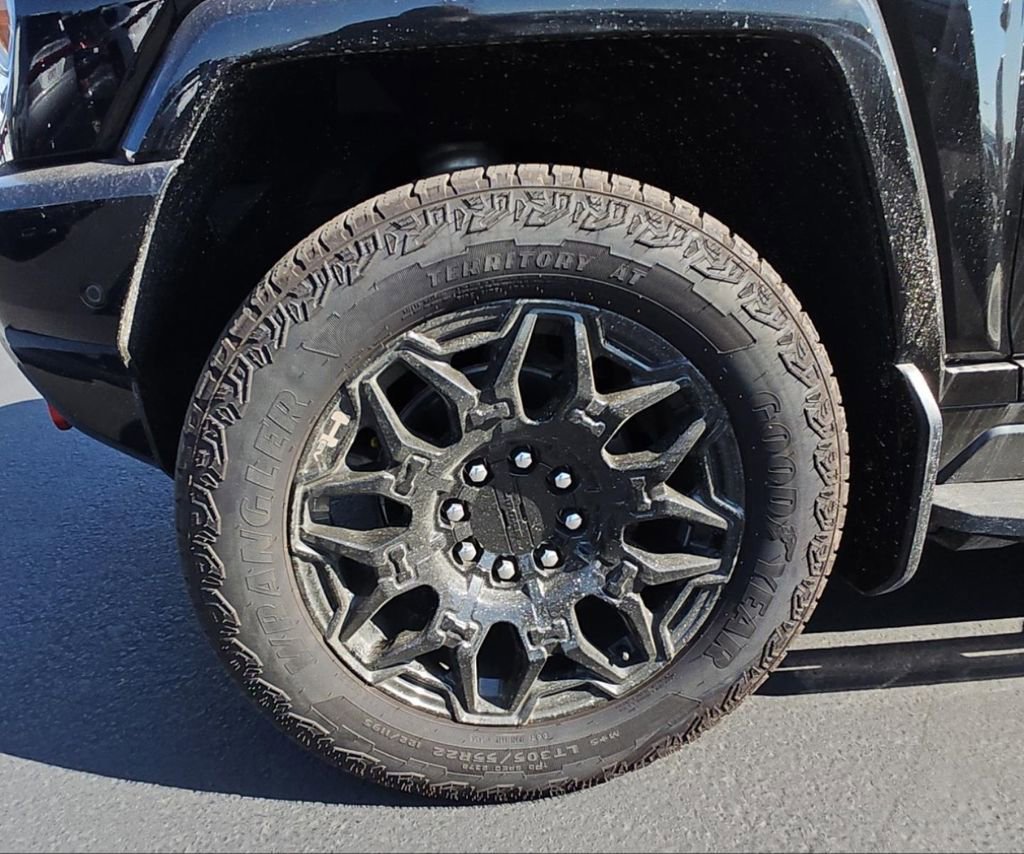 Used 2024 GMC HUMMER EV 2X with VIN 1GKB0NDE1RU114966 for sale in Greensboro, GA