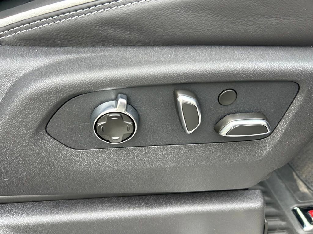 2026 GMC Sierra 1500 AT4X - Photo 60