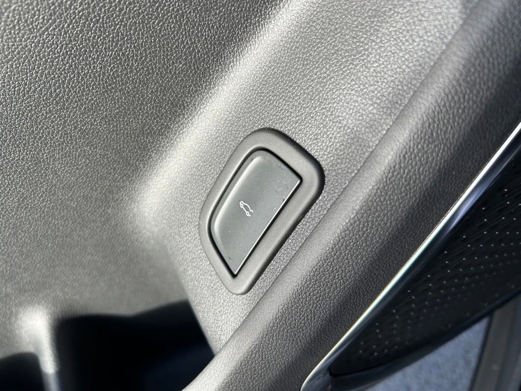 2026 GMC Acadia Elevation - Photo 42