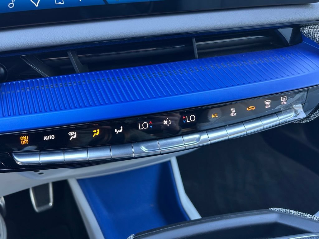 2025 Cadillac OPTIQ Luxury 1 - Photo 34