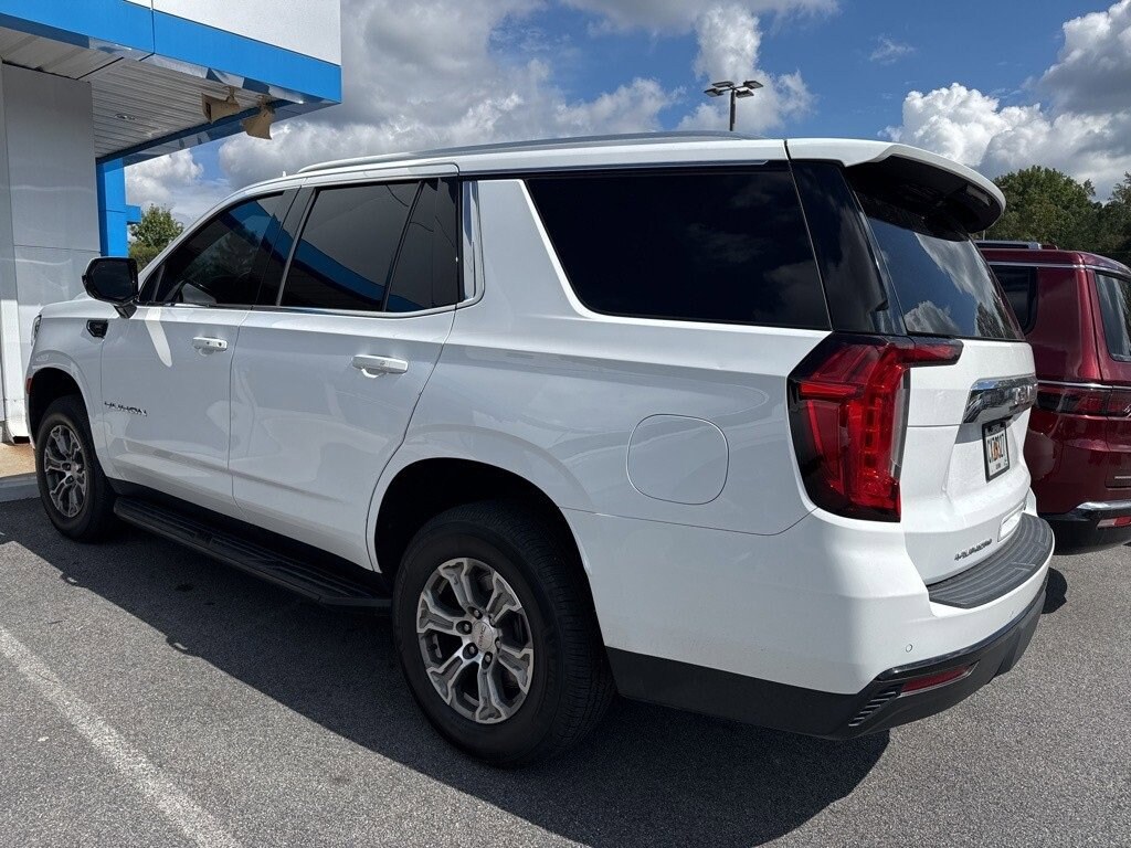 Used 2022 GMC Yukon SLE SUV