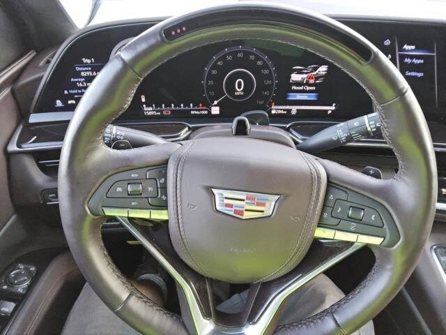 2024 Cadillac Escalade Sport Platinum photo 2