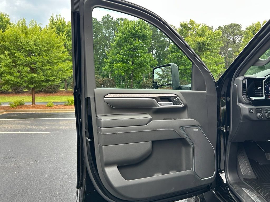 2026 Chevrolet Silverado 2500 HD LTZ - Photo 64