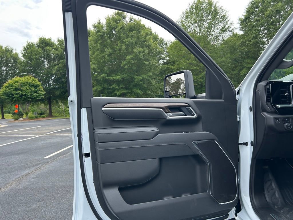 2026 Chevrolet Silverado 2500HD LT - Photo 54