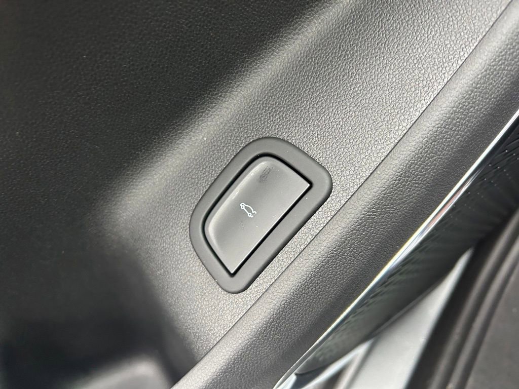 2026 GMC Acadia Elevation - Photo 42