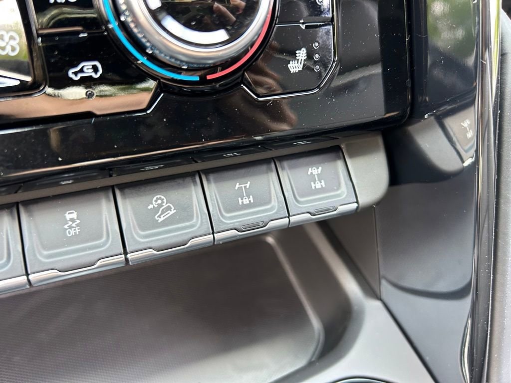 2026 GMC Sierra 1500 AT4X - Photo 41