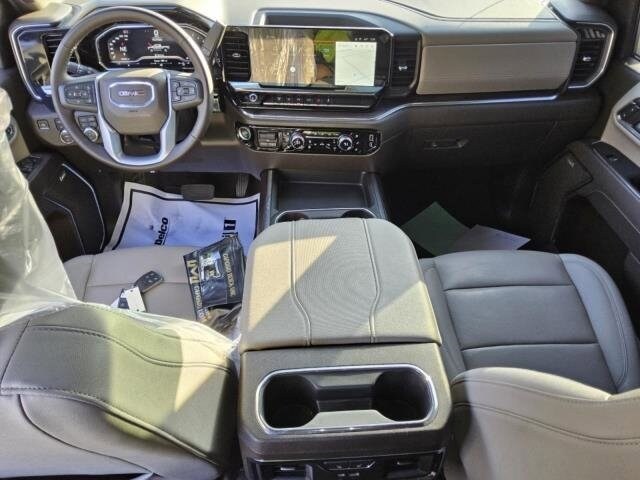 2024 Gmc Sierra 2500 HD SLT photo 4