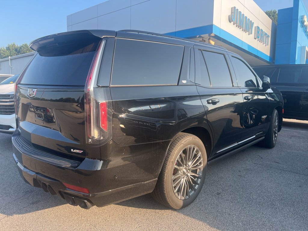 2023 Cadillac Escalade photo 4