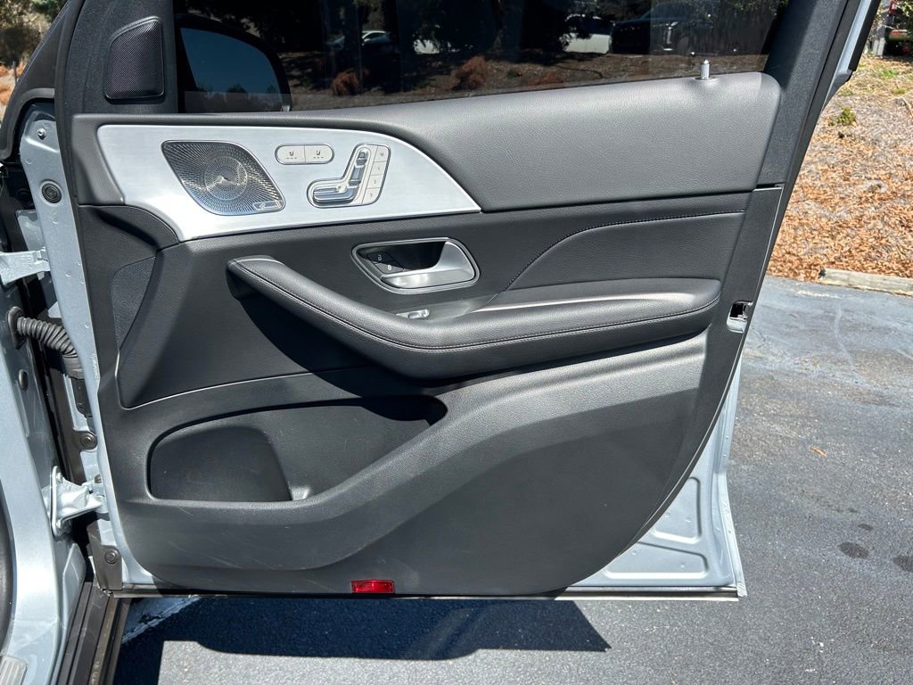 2025 Mercedes-Benz GLS Base - Photo 69