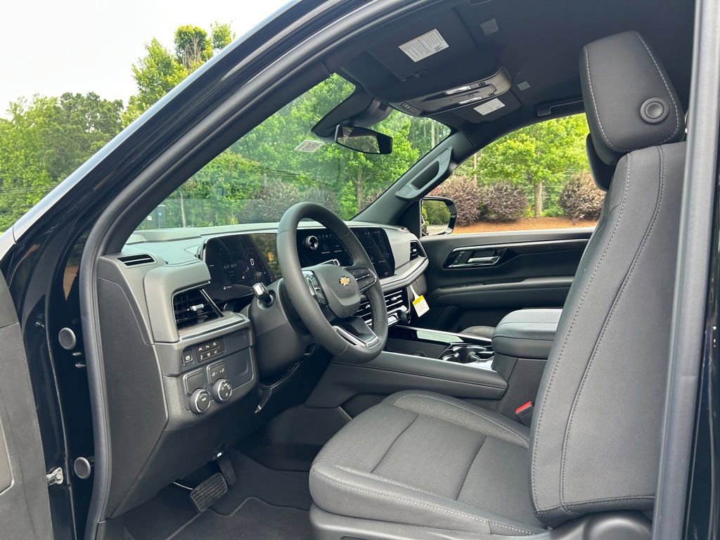 2026 Chevrolet Suburban LS - Photo 34