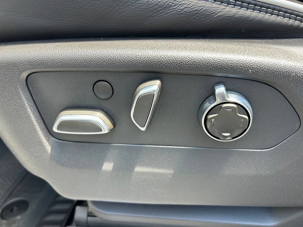 2026 GMC Sierra 1500 AT4X - Photo 59