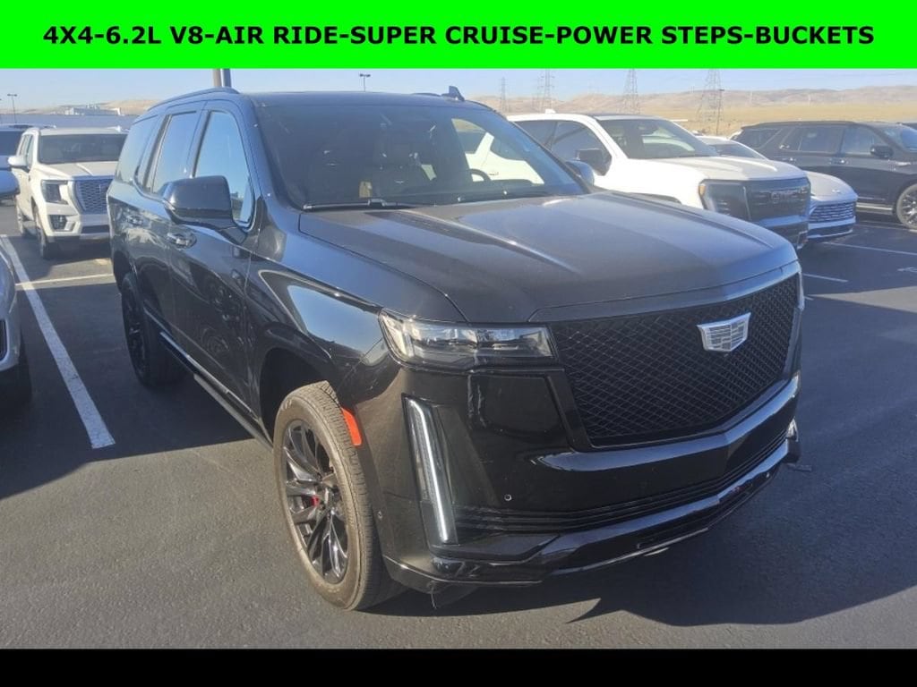 2022 Cadillac Escalade 4WD Sport's photo