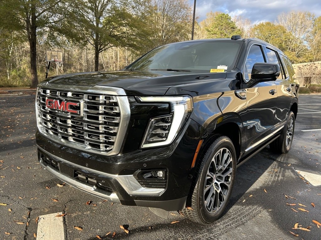 2025 GMC Yukon Denali's photo