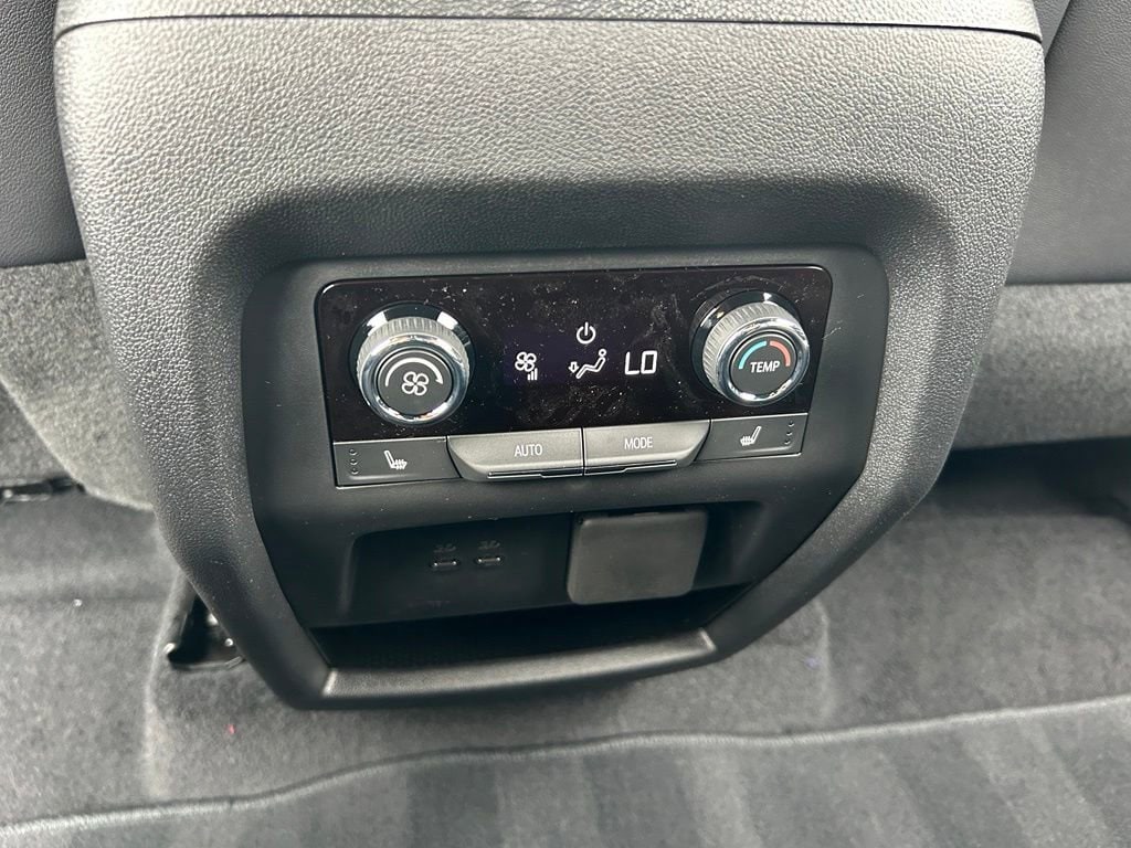2026 Chevrolet Traverse RS - Photo 41