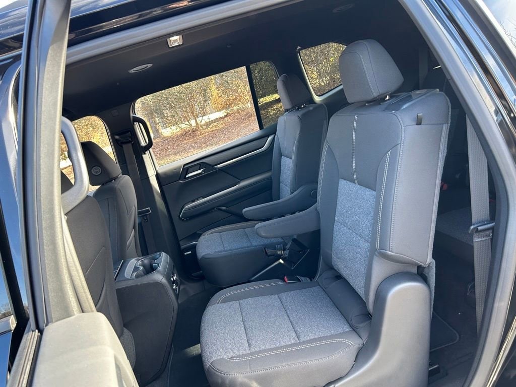 2026 GMC Acadia Elevation - Photo 37