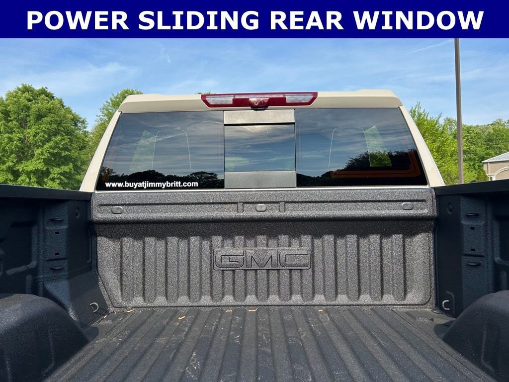 2026 GMC Sierra 1500 AT4X - Photo 16