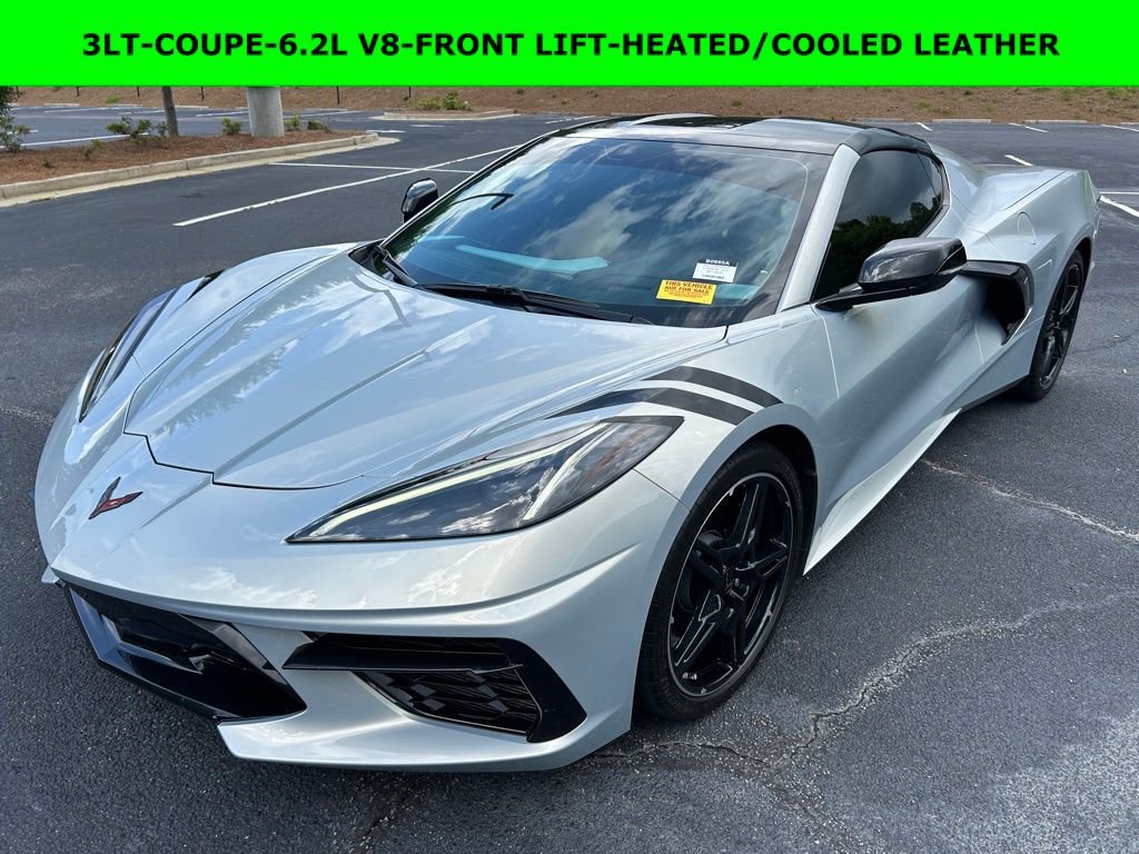 2021 Chevrolet Corvette Stingray Coupe 3LT's photo