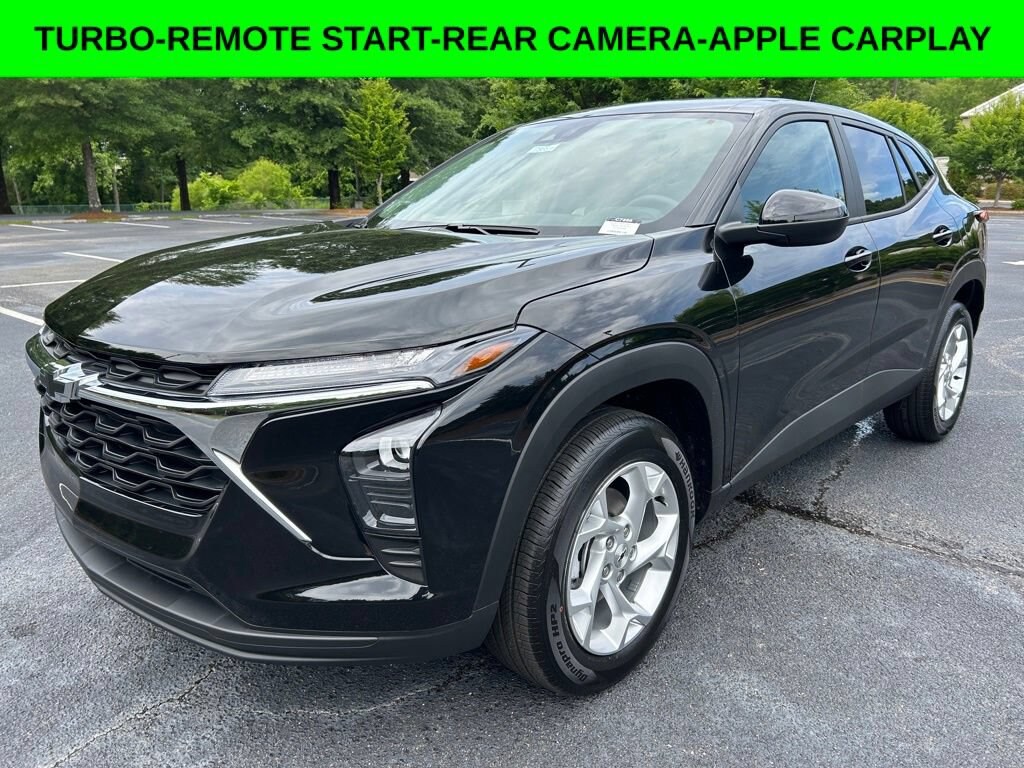 New 2026 Chevrolet Trax LS SUV