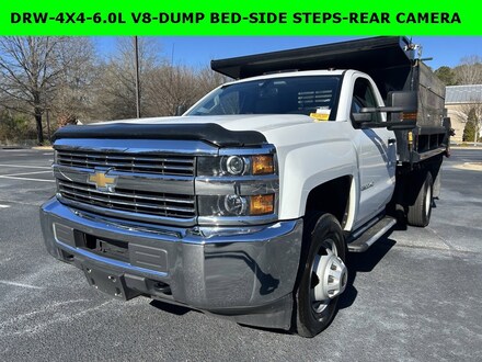 2017 Chevrolet Silverado 3500 HD Chassis Cab Work Truck Chassis Cab Truck