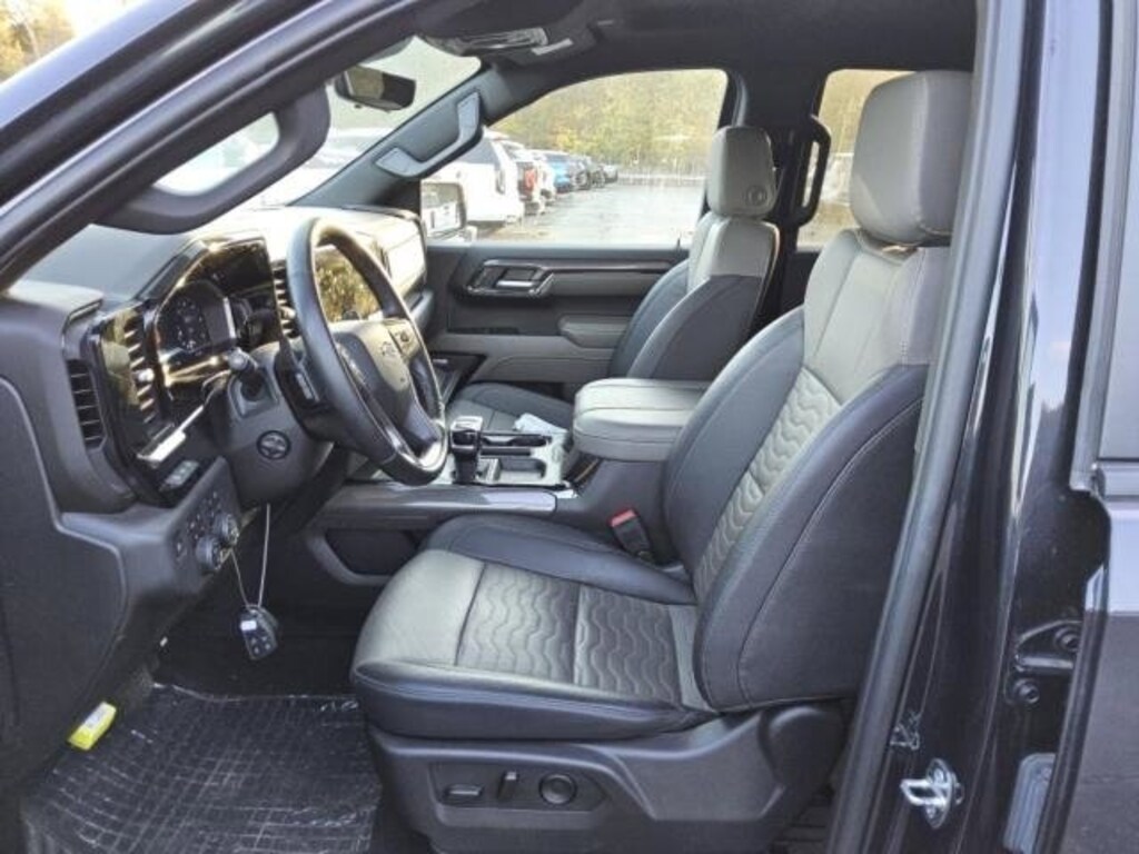 Used 2024 Chevrolet Silverado 1500 ZR2 Truck