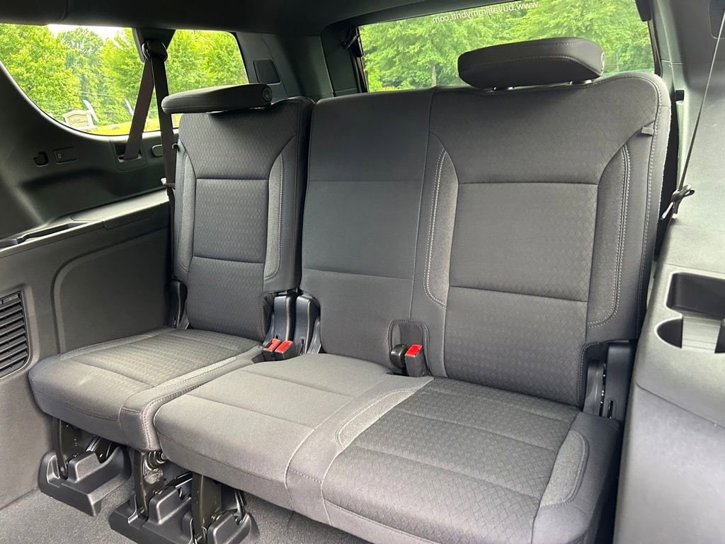 2026 Chevrolet Suburban LS - Photo 39