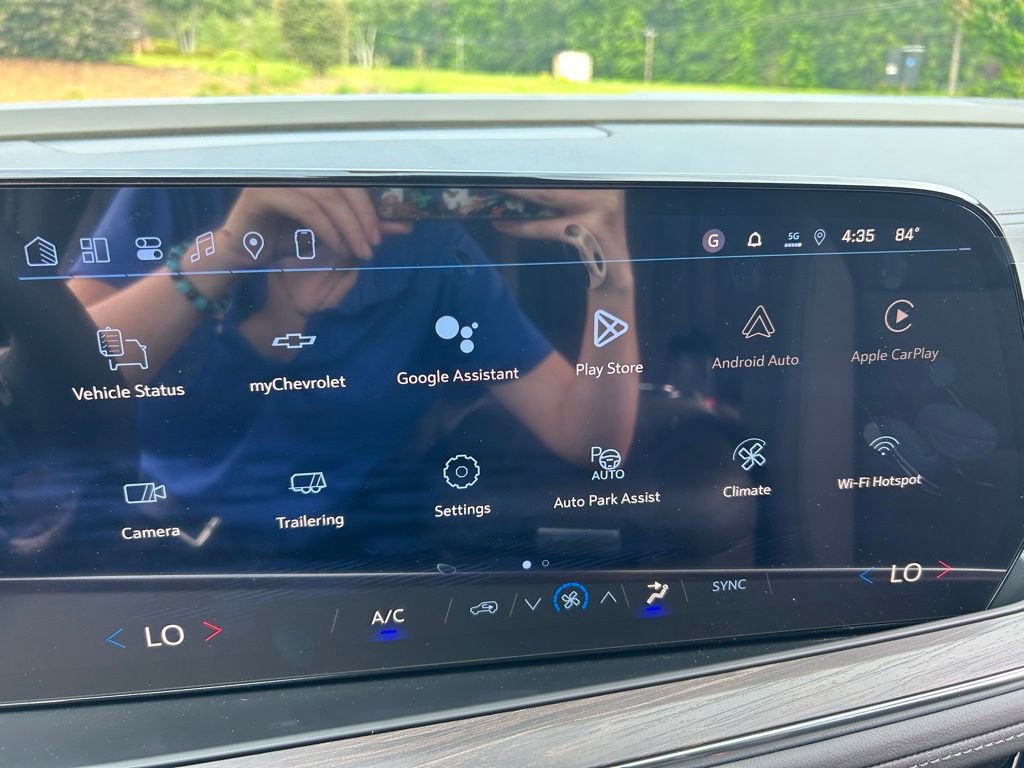2026 Chevrolet Suburban LS - Photo 27