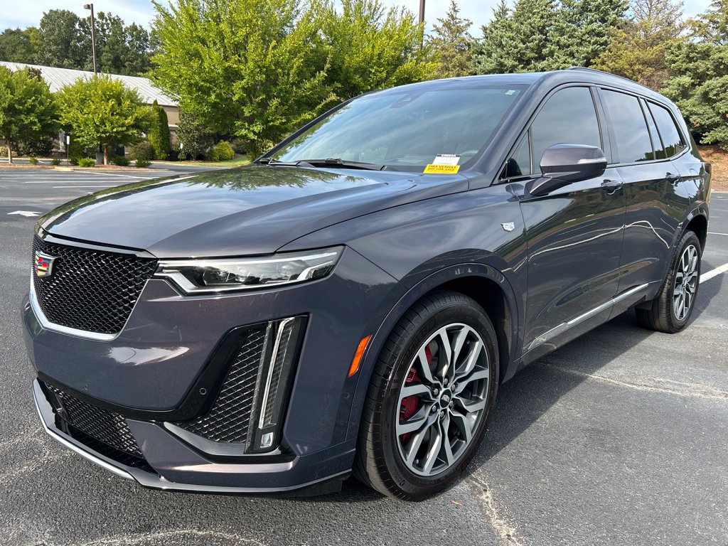 2025 Cadillac XT6 Sport