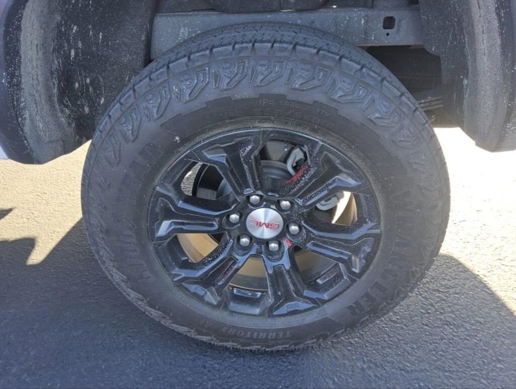 Used 2023 GMC Canyon Elevation Truck