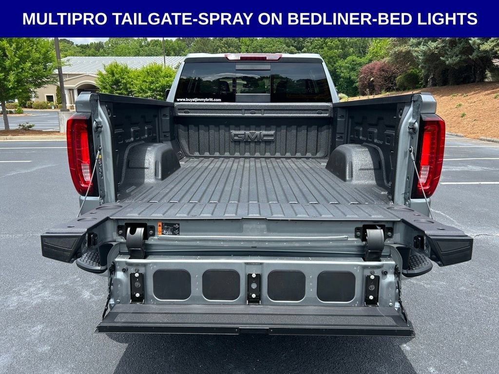 2026 GMC Sierra 1500 SLT - Photo 13