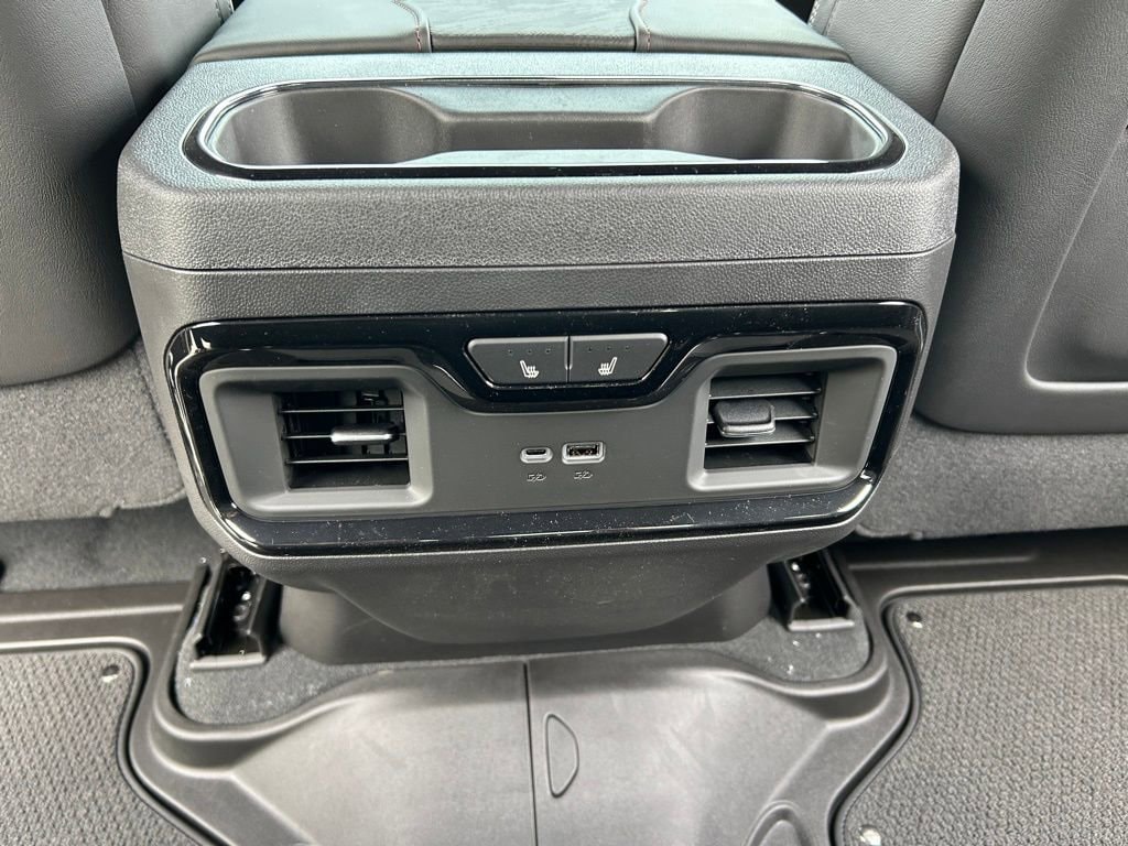 2026 GMC Sierra 1500 AT4X - Photo 53
