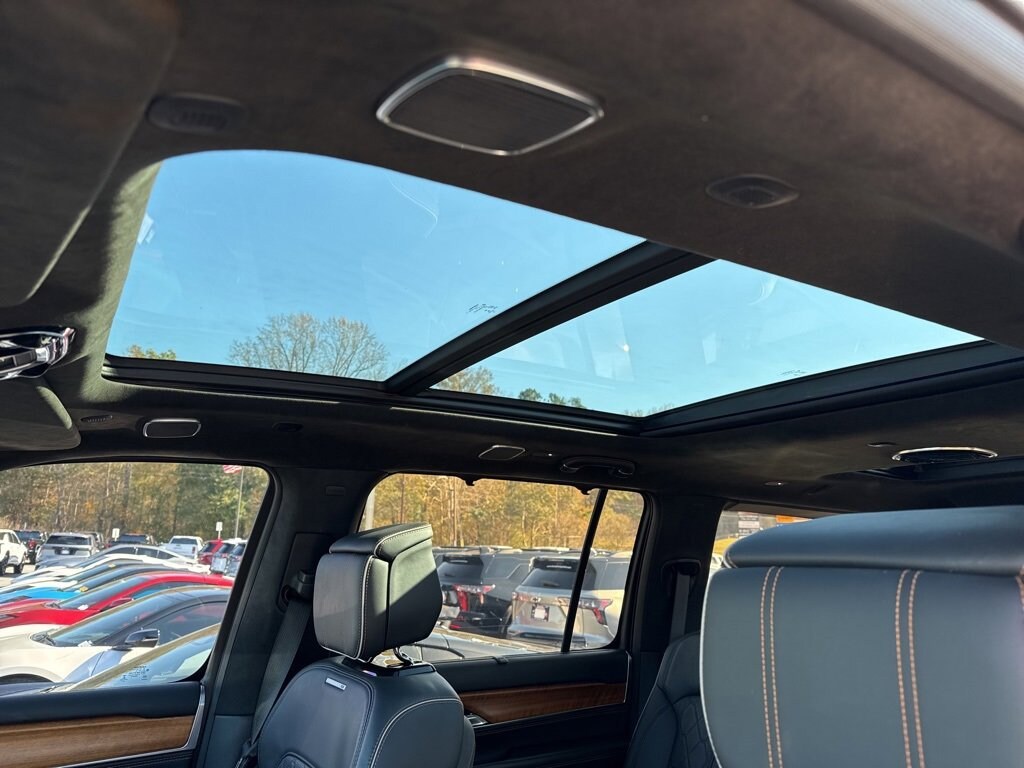 Used 2022 Jeep Grand Wagoneer Series III