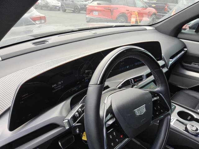 Used 2026 CADILLAC VISTIQ Luxury SUV
