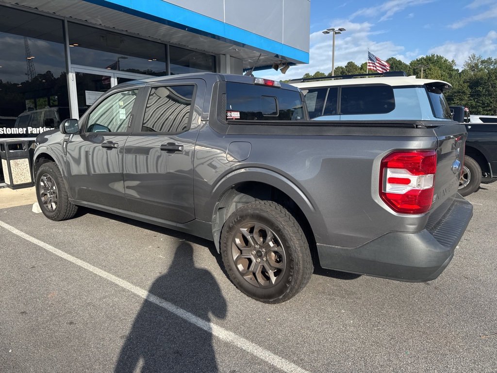 2022 Ford Maverick XL photo 2