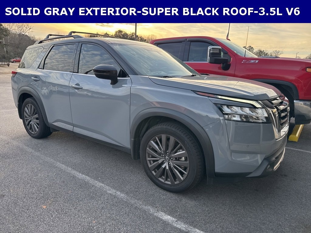 Used 2022 Nissan Pathfinder SL