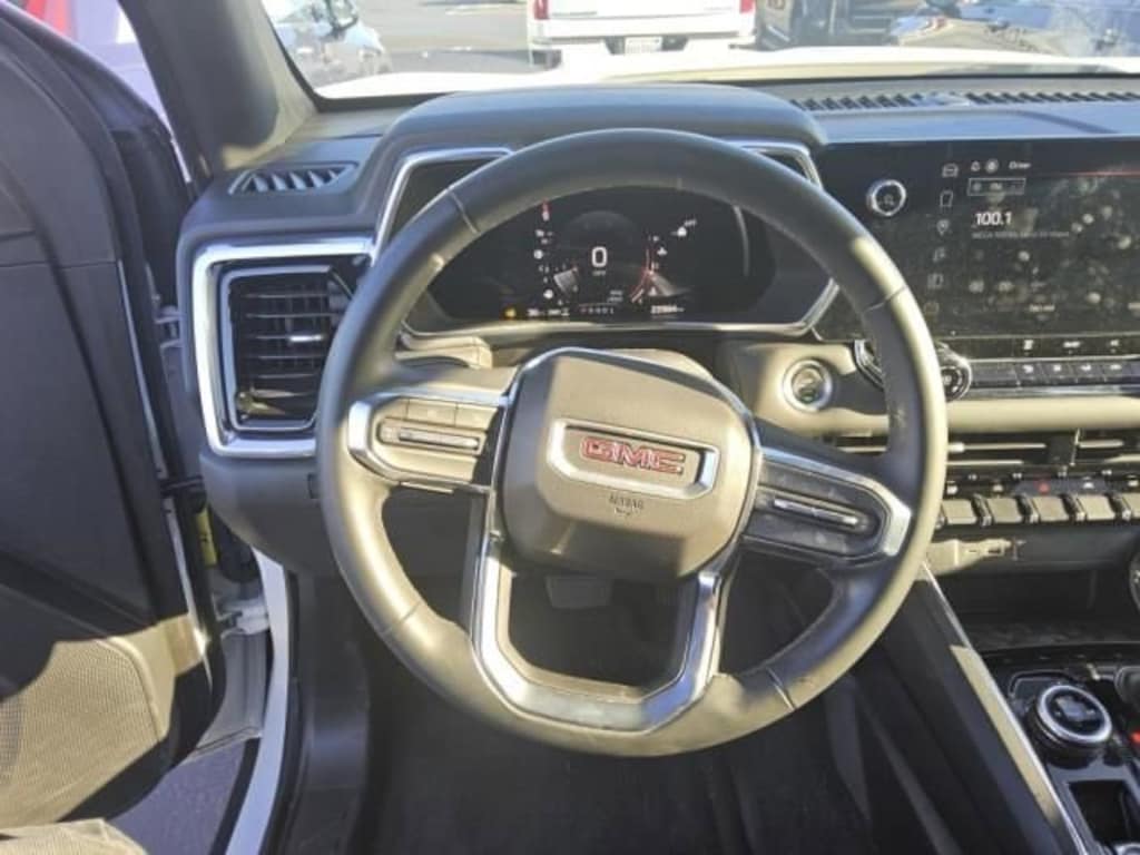 Used 2023 GMC Canyon Elevation Truck